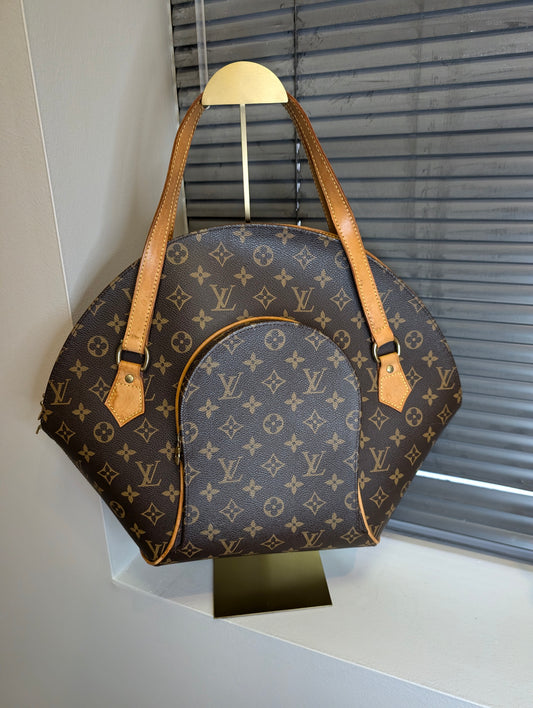 Louis Vuitton Monogram Eclipse GM